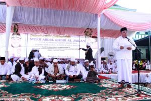 Hadiri Haul Akbar Syekh Abdul Qodir Al Jilani,  Bupati Ajak Ulama Umaro Bersatu