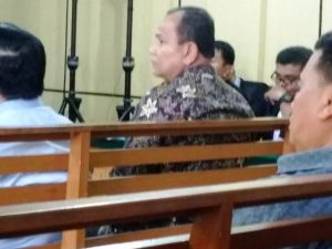 Kusnindar Akui Serahkan Langsung Uang Ketok Palu Kepada Elhelwi, Supardi, dan Gusrizal di 2017