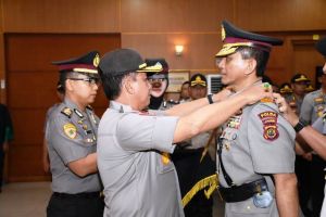 Kapolda Pimpin Sertijab Wakapolda Jambi