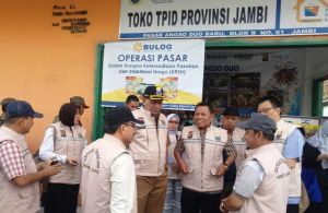 Sidak jelang Natal dan Tahun Baru di Pasar Angso Duo, Satgas Pangan: Harga Cabai Sedikit Naik