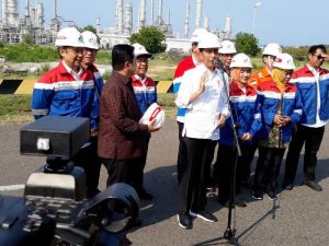 Presiden Jokowi Beri Waktu Menteri BUMN 3 Tahun Selesaikan Pembangunan Kilang PT TPPI Tuban  