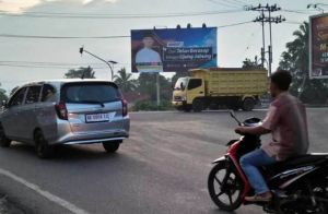 Baru Sehari Dipasang, Baleho Fasha di Simpang Jambi Diturunkan, Pemilik Advertising Tidak Tahu