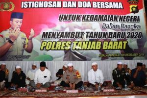  Sekda Hadiri Istighosah dan Doa Bersama menyambut Tahun Baru 2020