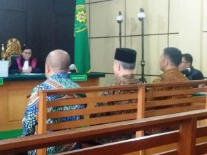 8 Kontraktor Kakap Dihadirkan Di Sidang Elhelwi dkk, Ada Ateng, Akeng hingga Ismail