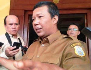Romi Angkat Bicara Terkait Kabar Kedekatannya Dengan Salah Satu Cagub