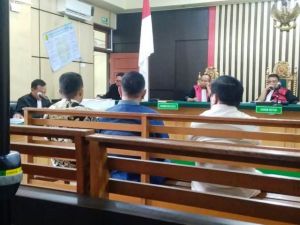 Effendi Hatta Dkk Dituntut 5 Tahun, Pembelaan Digelar 18 Februari