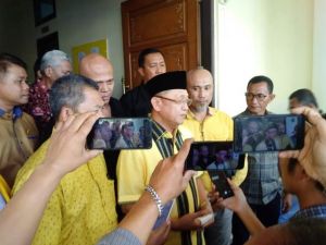 Akui Lamar Sukandar Jadi Wakil, Tapi CE Sebut Kepastian Tunggu Saat Daftar Di KPU