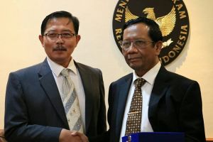 Publik Berhak Tahu Omnibus Law