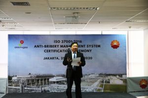 Selamat... PetroChina Terima Sertifikat Sistem Manajemen Anti Penyuapan