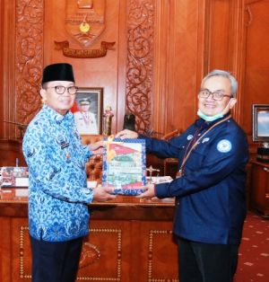 Fachrori Terima Penghargaan Kapabilitas Apip Level 3