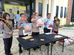 Polres Tanjabbar Amankan 2,5 Ton Bawang Bombay Tanpa Dokumen Karantina
