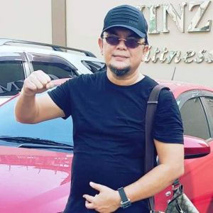 Anggota DPRD Provinsi Apresiasi Komunitas Kawan Jambi Buat APD Untuk Lawan Covid-19