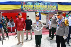 Gubernur, Kapolda, dan Ketua DPRD Tinjau Posko Terpadu Siaga Covid-19 Batas Jambi - Riau