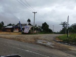 Penantang R2 Mulai Gerilya Dengan Sebarkan Baliho