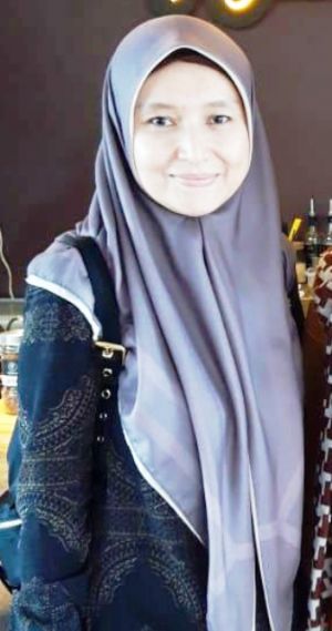 Ratu Munawarah “Bismillah” Maju Pilgub, Hatta Rajasa dan Sutrisno Bachir Telepon Siap Turun ke Jambi