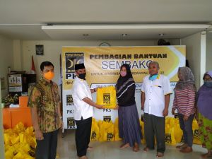 DPW PKS Provinsi Jambi Bagikan Ribuan Paket Sembako, APD hingga Bantuan Tunai, Nilainya Rp774 Jutaan