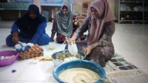 Sambut Idul Fitri, Yunninta Siapkan Rendang Ketupat Di Pendopo