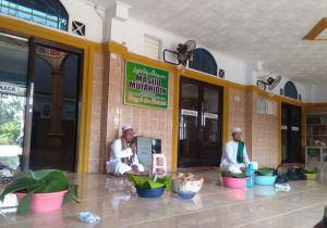 Di Tengah Pandemi Corona, Tradisi Ambengan Di Desa Kasang Pudak Masih Digelar