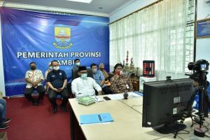 Pj.Sekda Hadiri Vicon Lomba Inovasi Daerah Penyiapan Tata Normal Baru