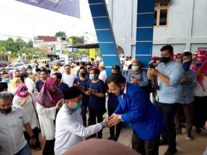 Blak-Blakan, CE Resmi Pinang Ratu Munawarrah ke DPW PAN Jambi