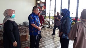 Urung ke PAN, Ramli Taha Jamu Ratu Munawarah di Kediamannya