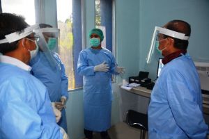 Bersinergi Adakan Uji SWAB Metode PCR, Fachrori Tinjau Tempat Uji Swab Di BPOM