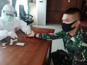 150 Anggota Satgas TMMD 108 Kodim 0419/Tanjab Ikut Rapid Tes Covid-19