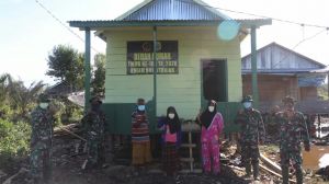 Setelah Ibu Bondeng, Giliran Endrik Luapkan Kebahagiaan Rumahnya Selesai Direhab Satgas