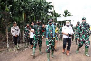 Tim Wasev Mabesad Tinjau Pembangunan Jalan TMMD 108 Kodim Tanjab