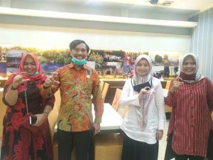 Bertemu Ratu Sinyal Positif PDIP di Pilgub, Edi: Ini Silaturahmi dengan Kader