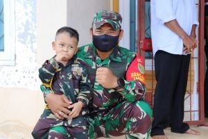 Dandim Tanjab Ucapkan Terima Kasih Ke Masyarakat Labuhan Pering Telah Aktif Sukseskan TMMD