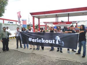 Aksi Rakyat Jambi Mengugat, Sejumlah Aktivis Pasang Spanduk 