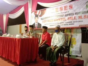 Reses Di Tanjung Sari Jambi Timur, Ketua DPRD Edi Purwanto Siapkan Solusi Atasi Masalah PPDB 