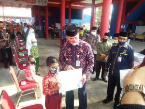 Walikota Jambi Berikan Beasiswa Basnaz  Kepada 5.130 Siswa