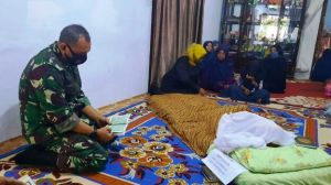 Istri dari Tokoh Pers Jambi Meninggal Dunia, Danrem Gapu Takziah Ke Rumah Duka
