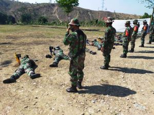 Asah Kemampuan Prajurit, Kodim 0716/Demak Laksanakan Latihan Menembak