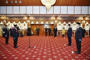 Dua Pejabat Eselon II Pemprov Dikukuhkan Jadi Pj Bupati Bungo dan Tanjabtim, Ini Pesan Restuardy 