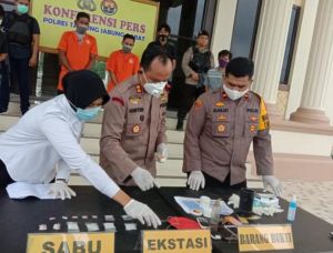 Sempat Berusaha Kabur, Polres Tanjung Jabung Barat Gulung Bandit Narkoba