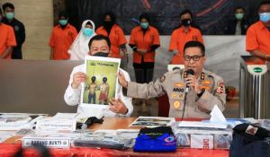 Ngeri, Polisi Ungkap Isi Percakapan WA KAMI Medan, Ada Skenario Rusuh Seperti Tahun 1998