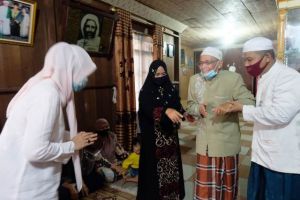 Disambut Sholawat Badar, Ratu Terharu Hadir di Majelis Taklim Jihadul Islamiyah