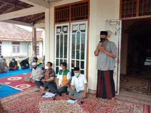 Di Muara Kumpeh, Warga Curhat Kepada Syafril Soal Daging Beku