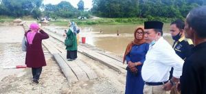 Haris Janji Akan Bangun Jembatan Di Mangun Jayo Bungo