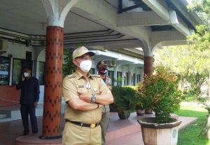 Sembuh Dari Covid-19, Walikota Jambi Kembali Ngantor