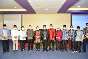 Sambangi Kafilah MTQ Jambi di Padang, Ardy Daud Berikan Motivasi 