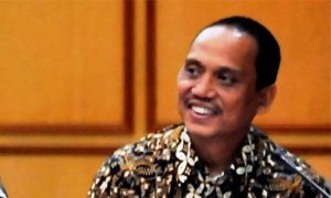 Antara Demokrasi dan Penegakan Hukum