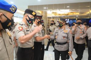 Kabaharkam Polri Pimpin Upacara Kenaikan Pangkat Personel Via Zoom, Ada yang Berada di Atas Kapal