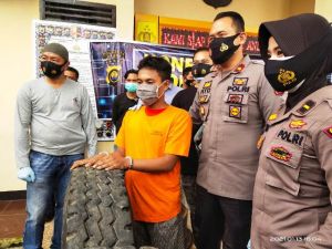 Pelaku Pencurian Ban dan Velg Milik PT Kosambi Ditangkap, Alasannya Kepepet Anak Sakit