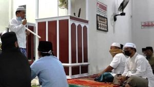 H Al Haris Subuh Berjemaah di Desa Mentawak