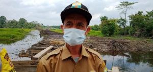 Kades Sambut Baik Adanya Penguat Sinyal di Desa Sungai Terap Selama TMMD