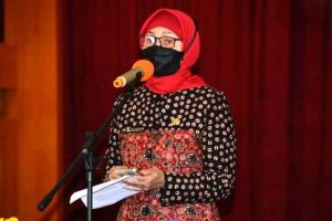 Pj Gubernur Jambi Ikuti Rapat Virtual Rakor Monev Vaksinasi Covid-19
